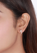 Leaf Desire Stud Earring - Aanya