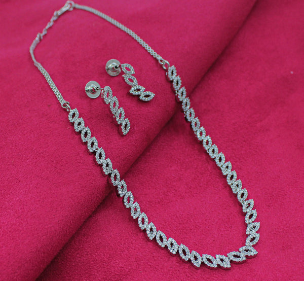 Buy Delicate Shine CZ Necklace Set | Tarinika
