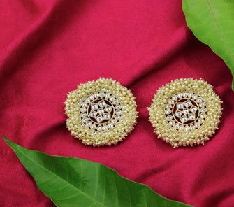 Round Shape Pearl Design kundan Stone Gold Plated Earring - Aanya
