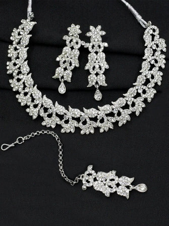 Silver Plated Leafy Design Choker Necklace jewellery set - Aanya